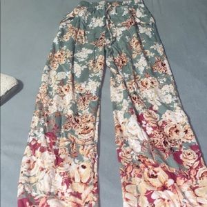 Stretchy pants! Easy to dress up!